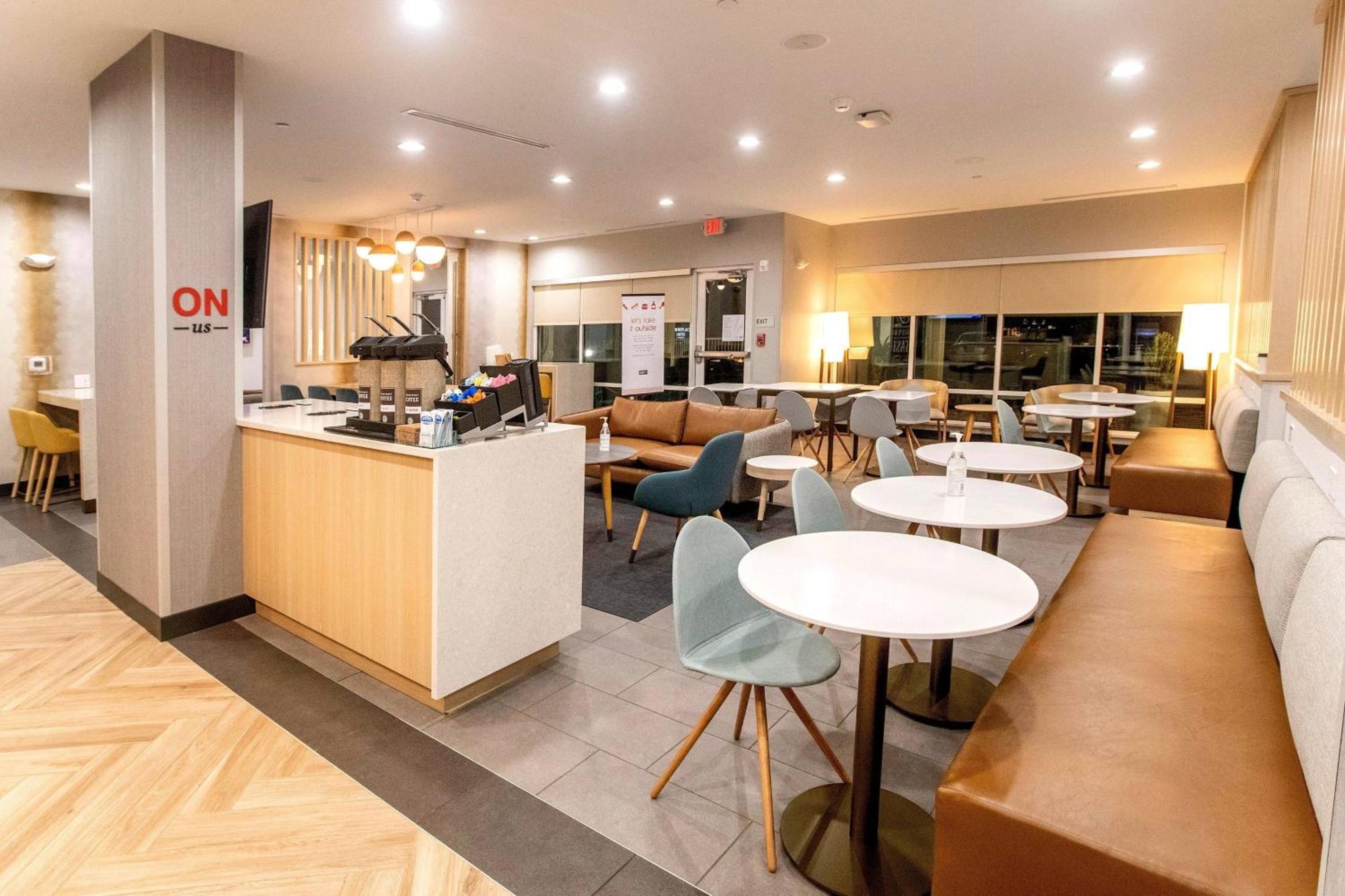 Towneplace Suites By Marriott Conroe Εξωτερικό φωτογραφία