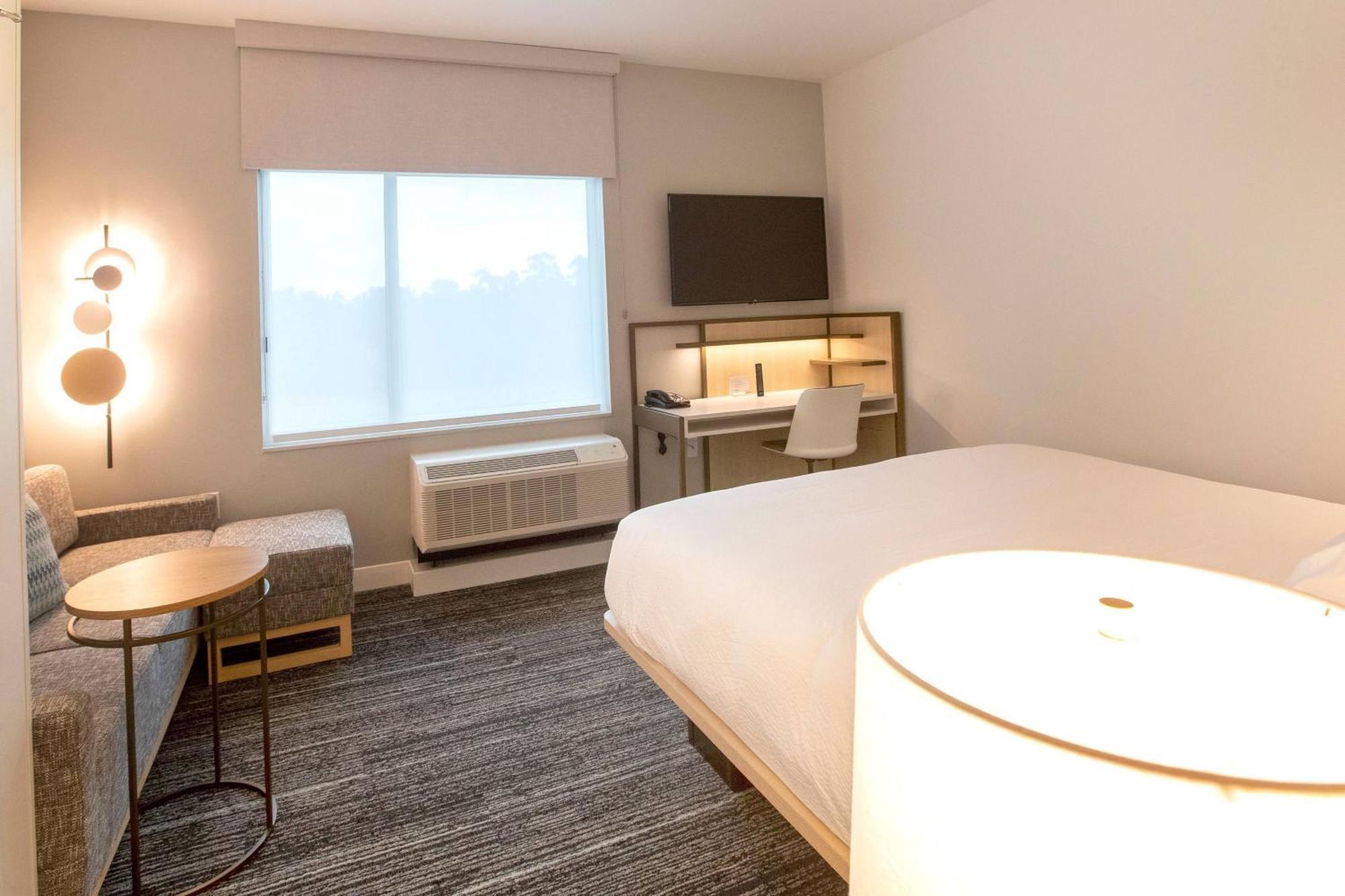 Towneplace Suites By Marriott Conroe Εξωτερικό φωτογραφία
