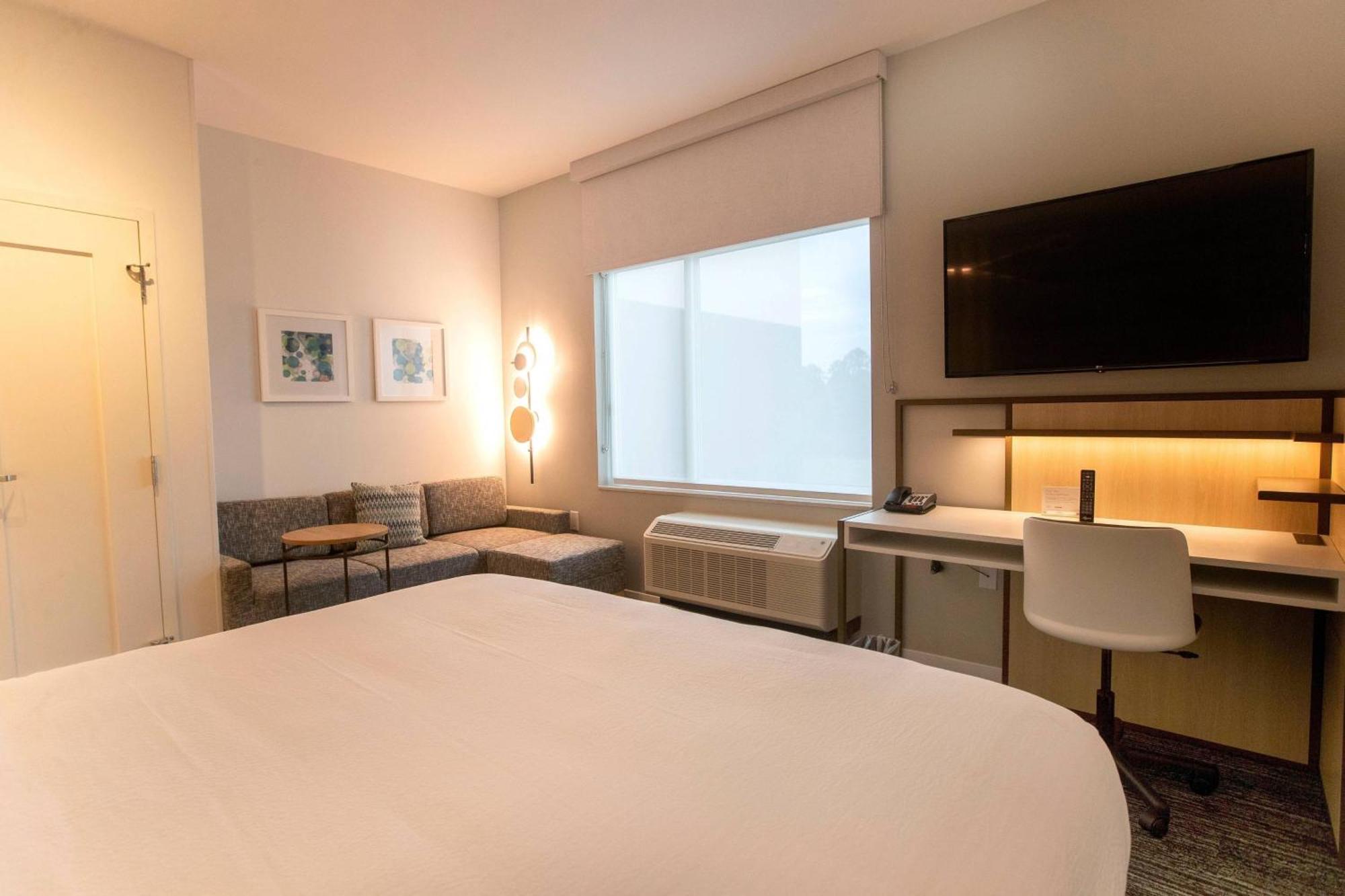 Towneplace Suites By Marriott Conroe Εξωτερικό φωτογραφία