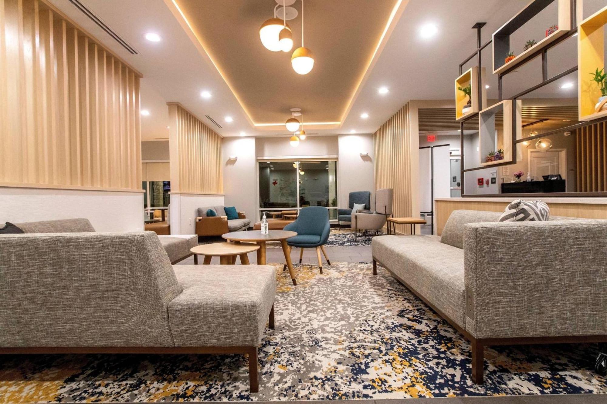 Towneplace Suites By Marriott Conroe Εξωτερικό φωτογραφία